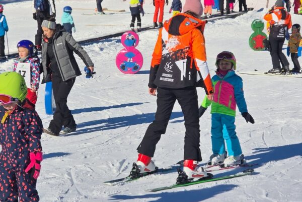 Skiunterricht für Erwachsene und Kinder
